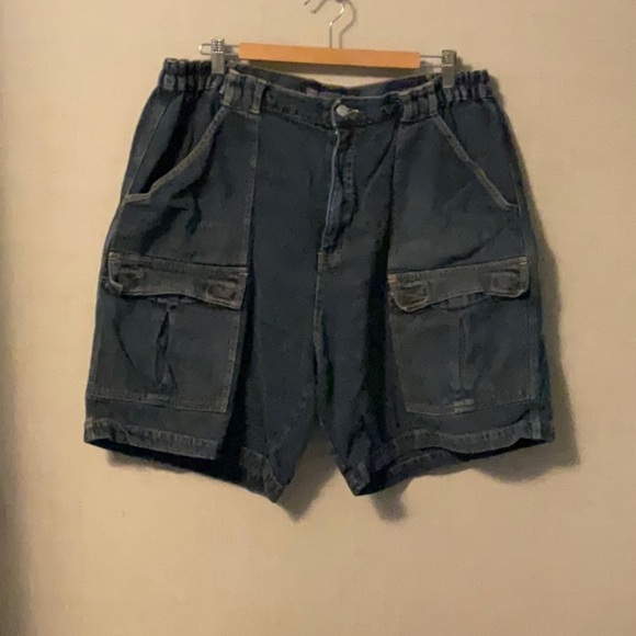 Faded Glory Blue Cargo Shorts with Relaxed Fit - Picture 1 of 5